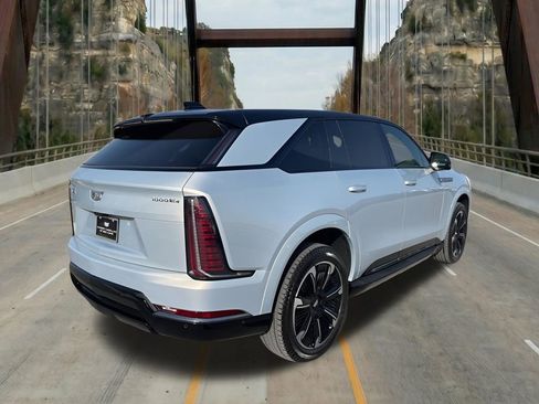 New 2025 Cadillac Escalade IQ Sport 2 AWD/4WD image 10