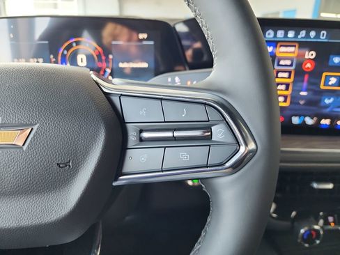 New 2026 Chevrolet Suburban Premier w/ Sun And Tow Package image 23