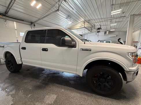 Used 2018 Ford F150 4x4 SuperCrew image 4