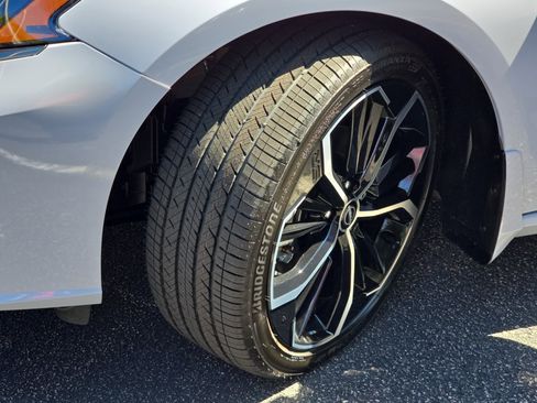 New 2025 Nissan Altima 2.5 SR w/ SR Premium Package image 32