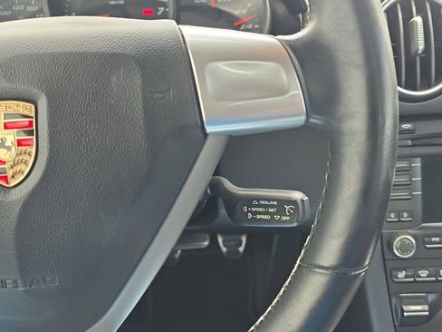 Used 2009 Porsche Cayman RWD image 15