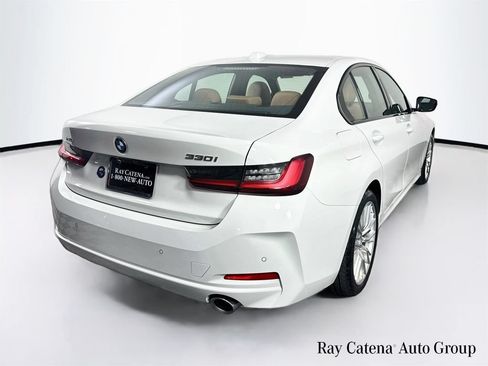 Used 2023 BMW 330i xDrive Sedan w/ Premium Package AWD/4WD image 7
