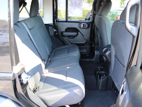 Used 2026 Jeep Wrangler Unlimited Sport AWD/4WD image 43