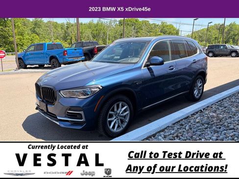 Used 2023 BMW X5 xDrive45e w/ Executive Package AWD/4WD image 4