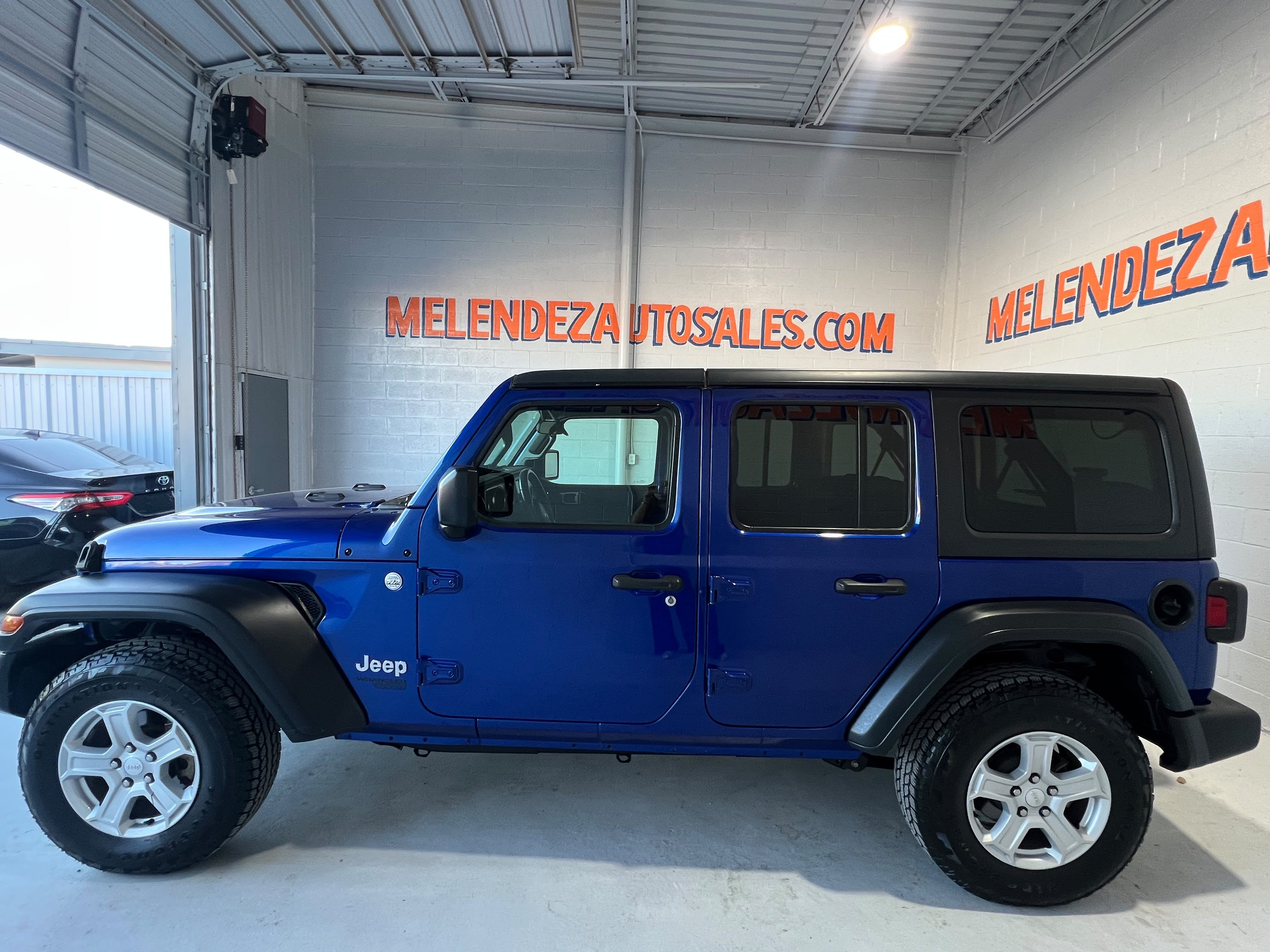 Used 2020 Jeep Wrangler Unlimited Sport S AWD/4WD image 2