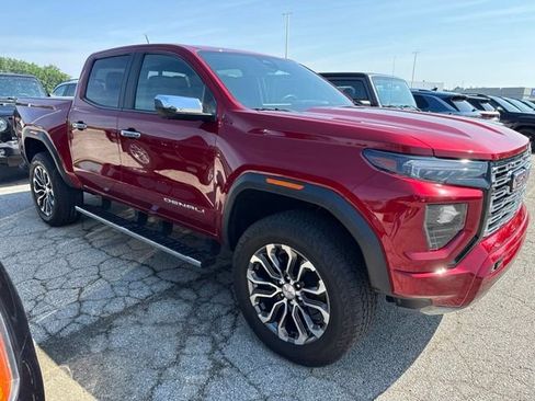 Used 2023 GMC Canyon Denali AWD/4WD image 5