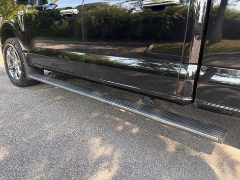 Used 2021 Ford F150 King Ranch w/ Equipment Group 601A High AWD/4WD image 16