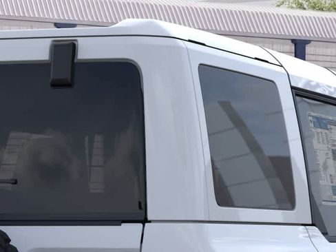 New 2026 Ford Bronco Badlands AWD/4WD image 25