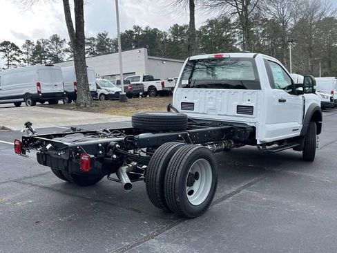 New 2026 Ford F550 4x4 Regular Cab Super Duty image 3