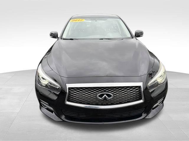 Used 2017 INFINITI Q50 Signature Edition w/ All Weather Package (L93) AWD/4WD image 2