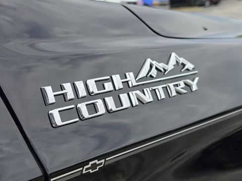 New 2026 Chevrolet Tahoe High Country RWD image 13