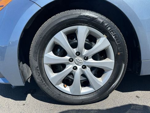 Used 2024 Toyota Corolla LE FWD image 12