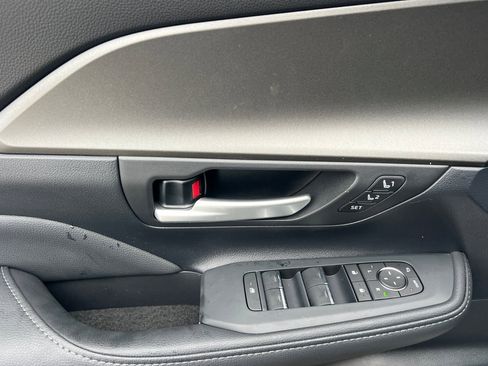 New 2026 Toyota Grand Highlander AWD Hybrid image 8