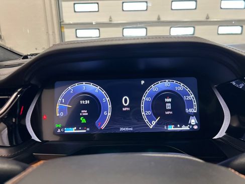 Used 2025 Jeep Grand Cherokee L Summit AWD/4WD image 21