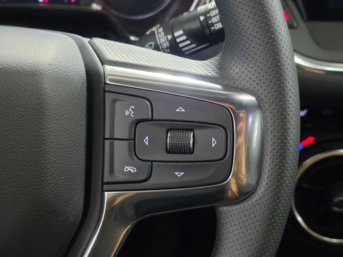 New 2026 Chevrolet Blazer LT w/ Convenience Package FWD image 31