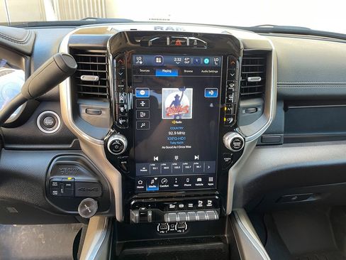 Used 2024 RAM 3500 Laramie AWD/4WD image 30