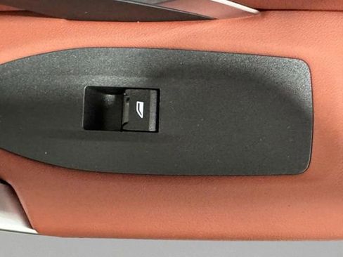 New 2026 BMW X2 xDrive28i w/ Technology Package AWD/4WD image 19