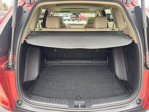 Used 2018 Honda CR-V Touring image 11