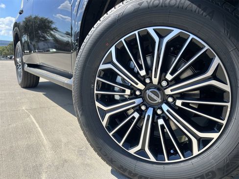 New 2026 Nissan Armada Platinum image 8