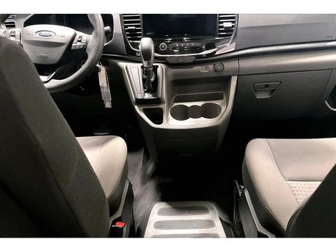 Used 2023 Ford Transit 350 XLT image 38
