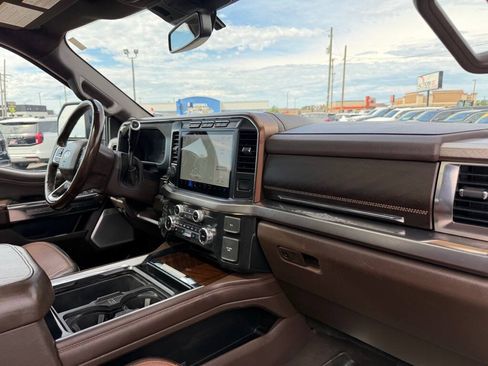 Used 2023 Ford F250 King Ranch w/ FX4 Off-Road Package AWD/4WD image 60