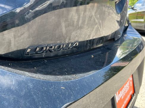 Used 2021 Toyota Corolla SE FWD image 7