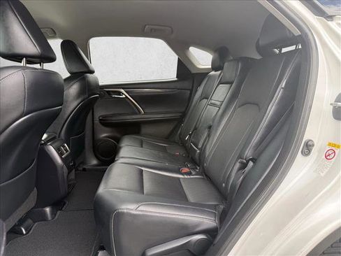 Used 2018 Lexus RX 350 FWD image 16