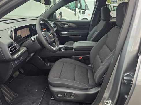 New 2025 Chevrolet Traverse LT w/ Driver Confidence Package image 22