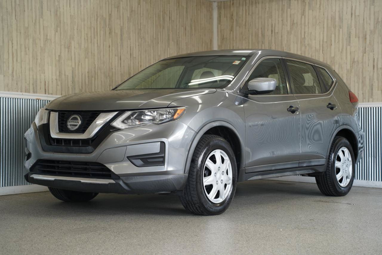 Used 2018 Nissan Rogue S AWD/4WD image 4