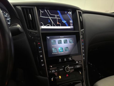 Used 2020 INFINITI Q60 Red Sport 400 w/ Carbon Fiber Package image 29