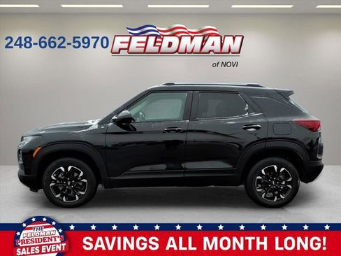 Used 2023 Chevrolet TrailBlazer LT w/ Convenience Package image 2
