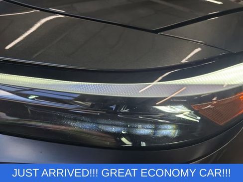 Used 2025 Hyundai Elantra SEL w/ Cargo Package FWD image 32