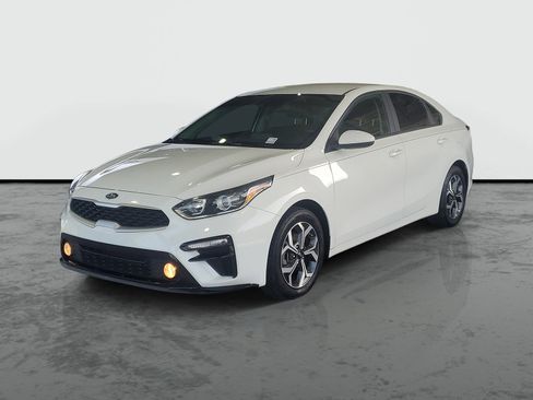 Used 2020 Kia Forte LXS FWD image 4