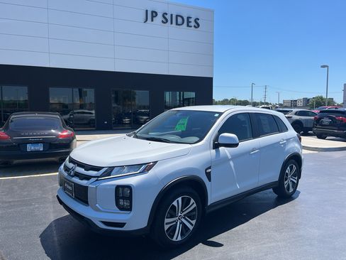 Used 2024 Mitsubishi Outlander Sport ES AWD/4WD image 1