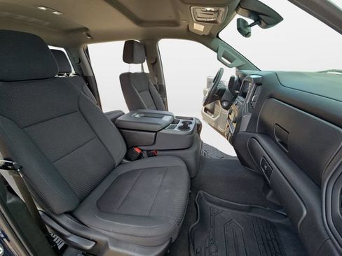 Used 2021 Chevrolet Silverado 1500 Custom w/ Safety Confidence Package AWD/4WD image 11