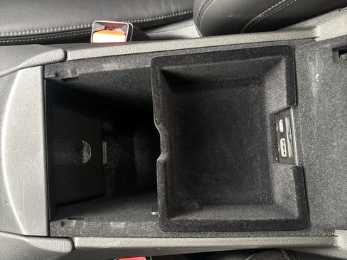 Used 2024 Cadillac XT6 Premium Luxury w/ Technology Package image 32