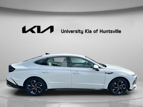 Used 2024 Hyundai Sonata SEL FWD image 9