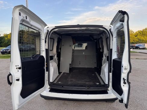 Used 2018 RAM ProMaster City Tradesman SLT FWD image 6