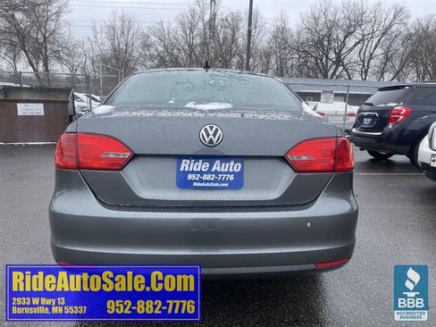 Used 2013 Volkswagen Jetta SE image 5