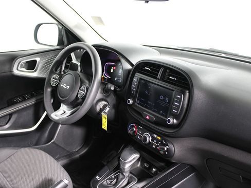 Used 2023 Kia Soul LX w/ Option Group 015 FWD image 12