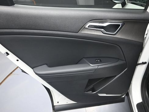 Certified 2026 Kia Sportage X-Line AWD/4WD image 28