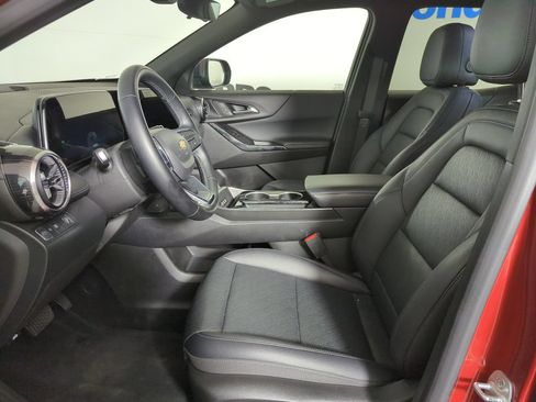 Used 2025 Chevrolet Equinox LT w/ Convenience Package II FWD image 7