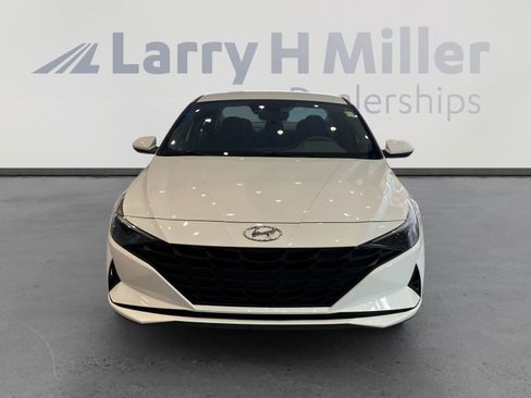 Used 2023 Hyundai Elantra SEL image 8