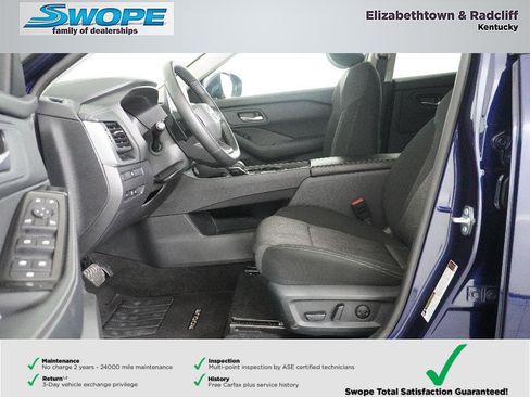 Used 2025 Nissan Rogue SV image 13