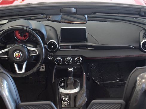 Used 2020 FIAT 124 Spider Abarth w/ Convenience Group RWD image 51