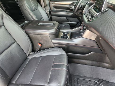 Used 2022 Chevrolet Tahoe RST w/ Sport Performance Package image 13