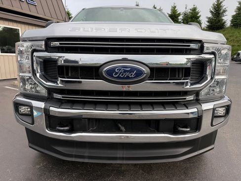 Used 2022 Ford F350 XLT w/ XLT Value Package AWD/4WD image 8