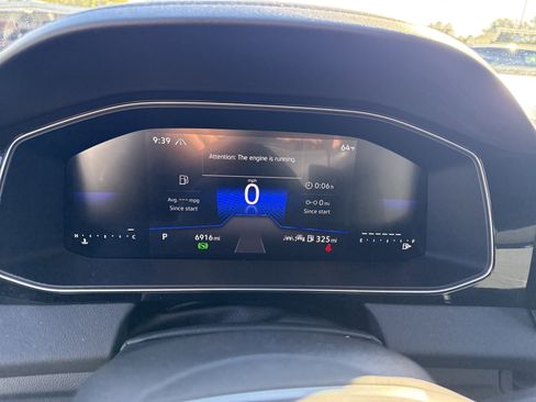 Used 2025 Volkswagen Jetta Sport image 18