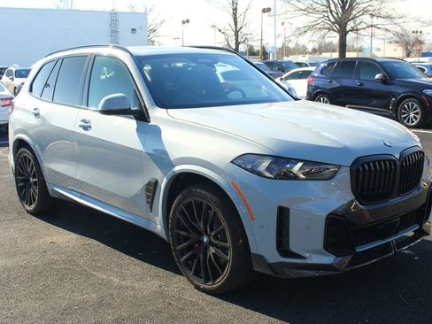 Used 2026 BMW X5 xDrive40i w/ Executive Package image 1