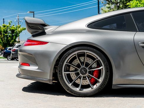 Used 2014 Porsche 911 GT3 RWD image 14